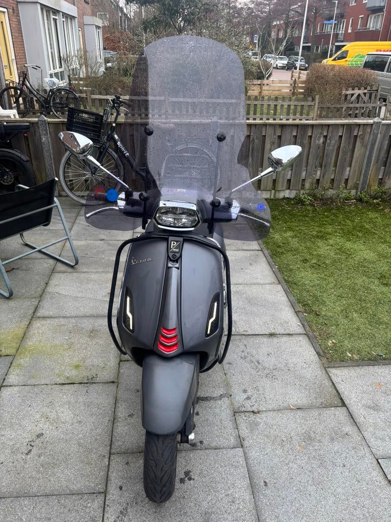 Vespa sprint 2022, Ophalen, Zo goed als nieuw, Benzine, Vespa S
