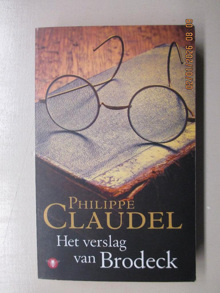 Philippe Claudel - Het verslag van Brodeck, Ophalen of Verzenden, Zo goed als nieuw, Europa overig