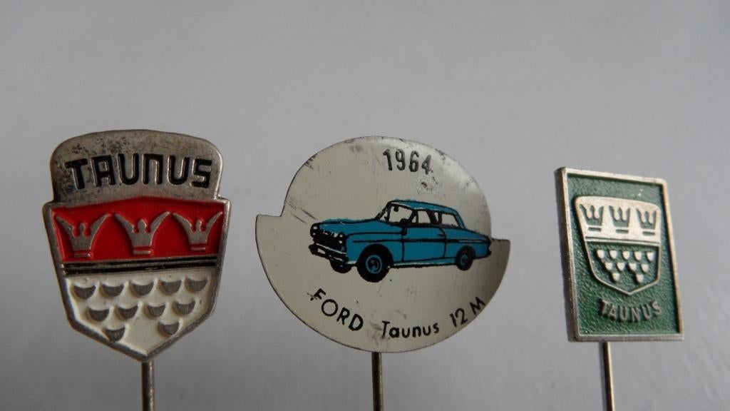 Ford Taunus 12M oldtimerauto speldjes 3 x, Verzenden, Gebruikt, Merk, Speldje of Pin