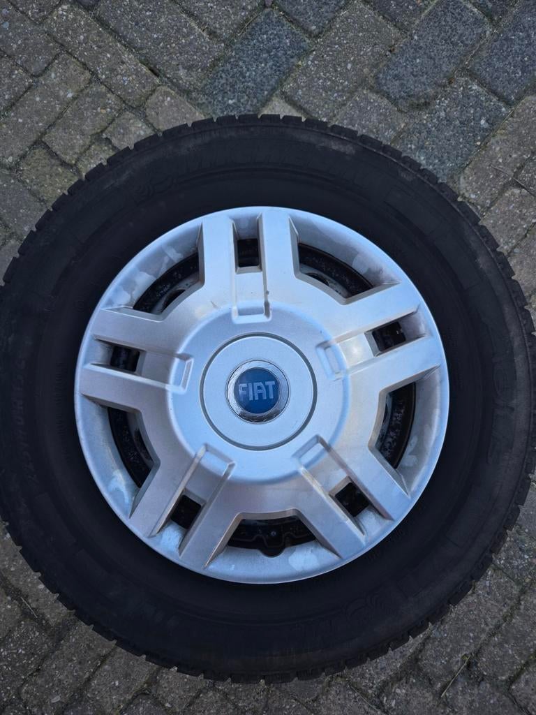 3 wieldoppen Fiat Ducato - ook per stuk te koop, Auto diversen, Wieldoppen, Ophalen of Verzenden