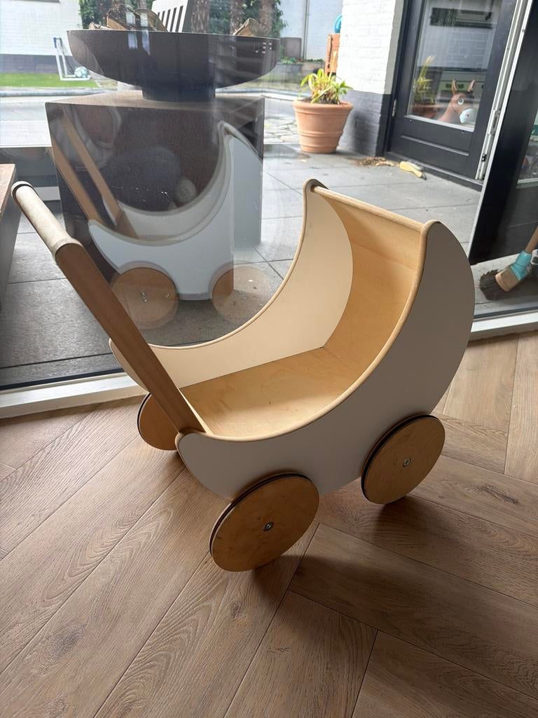 Houten poppenwagen Ooh Noo - perfect voor kinderkamer, Ophalen, Zo goed als nieuw, Jongen of Meisje