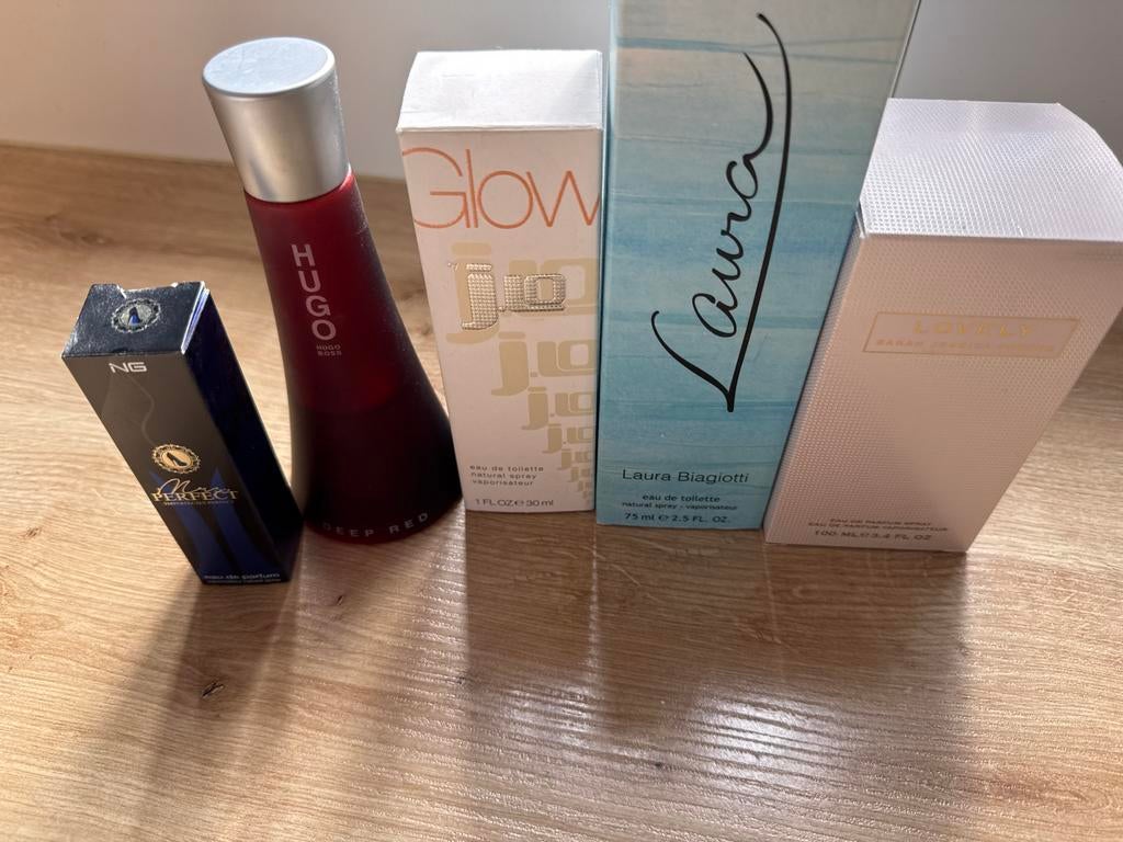 Verschillende parfums, Ophalen of Verzenden, Gebruikt
