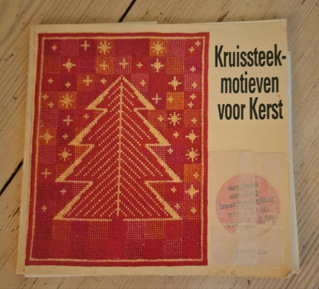 Kruissteekmotieven voor Kerst, Ophalen of Verzenden, Gelezen, Borduren en Naaien