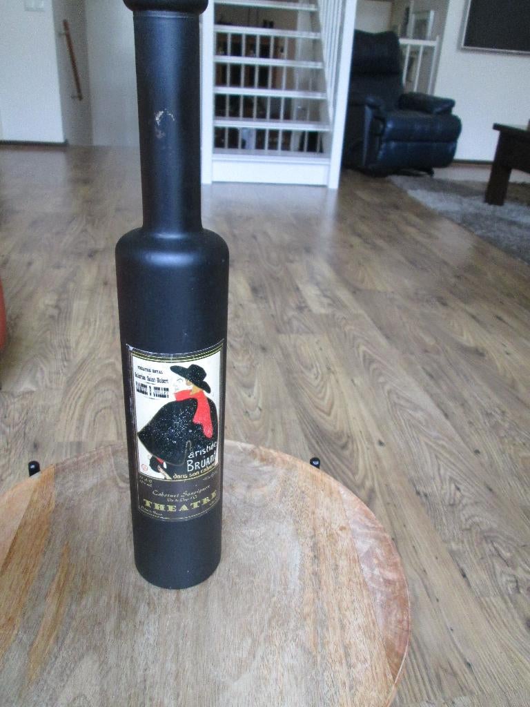 1 fles Rode Wijn 50 cl met foto van Aristide Bruant verzamel, Ophalen of Verzenden, Nieuw, A1 t/m A3, Muziek