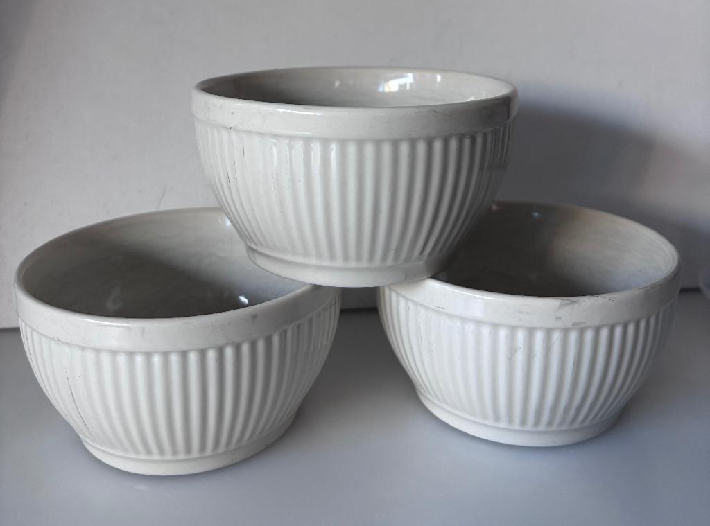 3 Wedgwood schaaltjes AH, Huis en Inrichting, Keuken | Servies, Ophalen, Gebruikt, Kom(men), Wedgwood