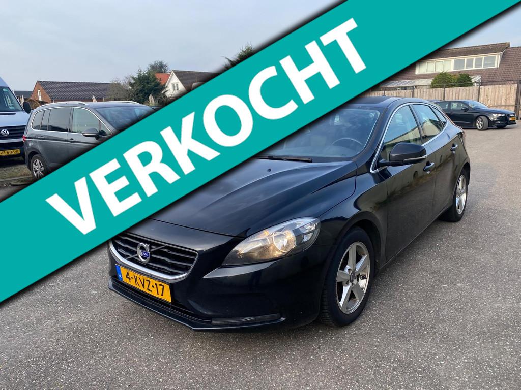 Volvo V40 1.6 D2 Momentum, Voorwielaandrijving, Euro 5, Gebruikt, 4 cilinders