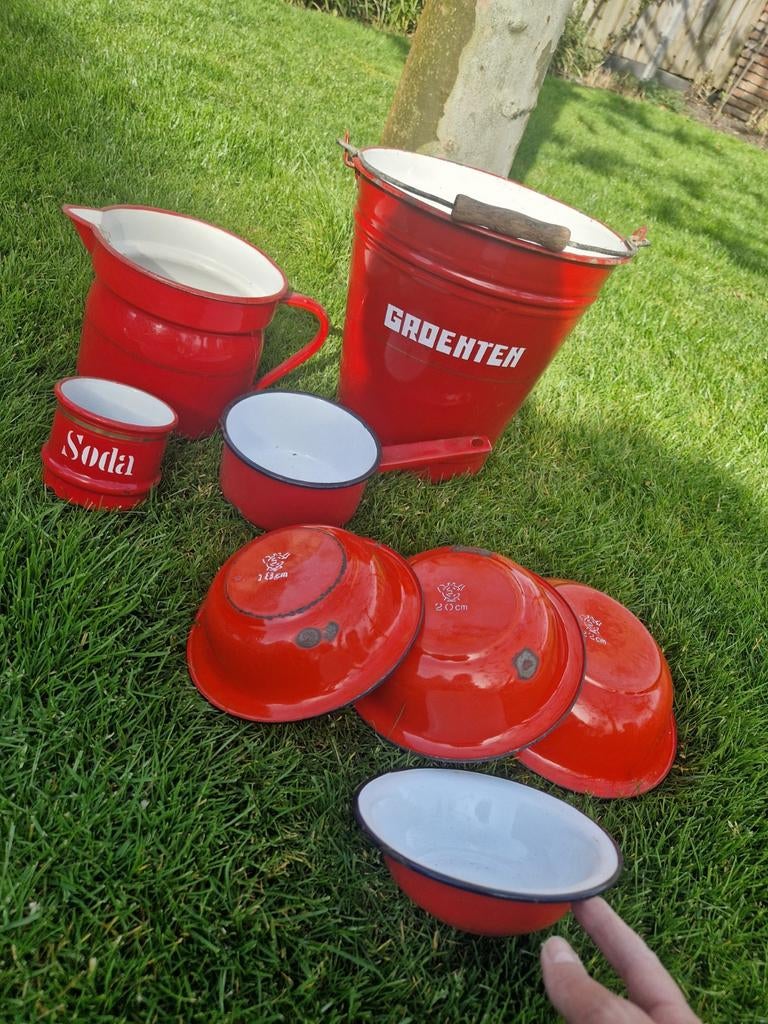 Vintage! Rood emaille spulletjes, Ophalen of Verzenden