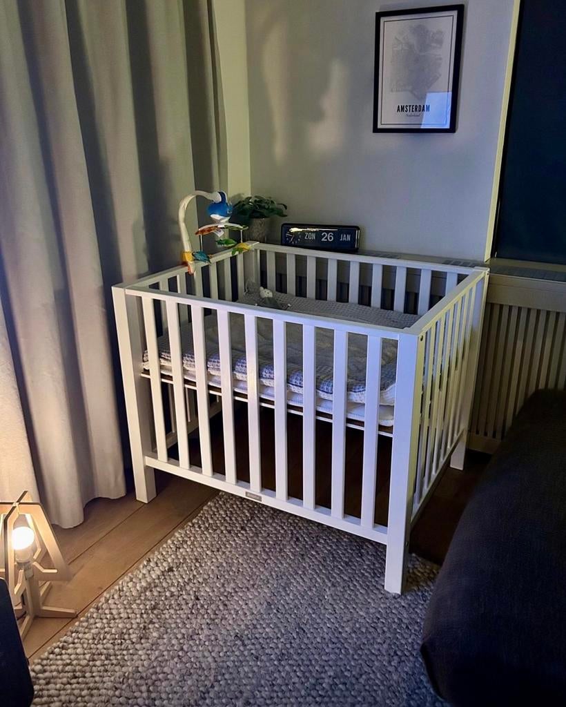 Box van Bopita met matras en Koeka boxkleed, Kinderen en Baby's, Boxen, Ophalen, Gebruikt, Rechthoekig, Boxkleed