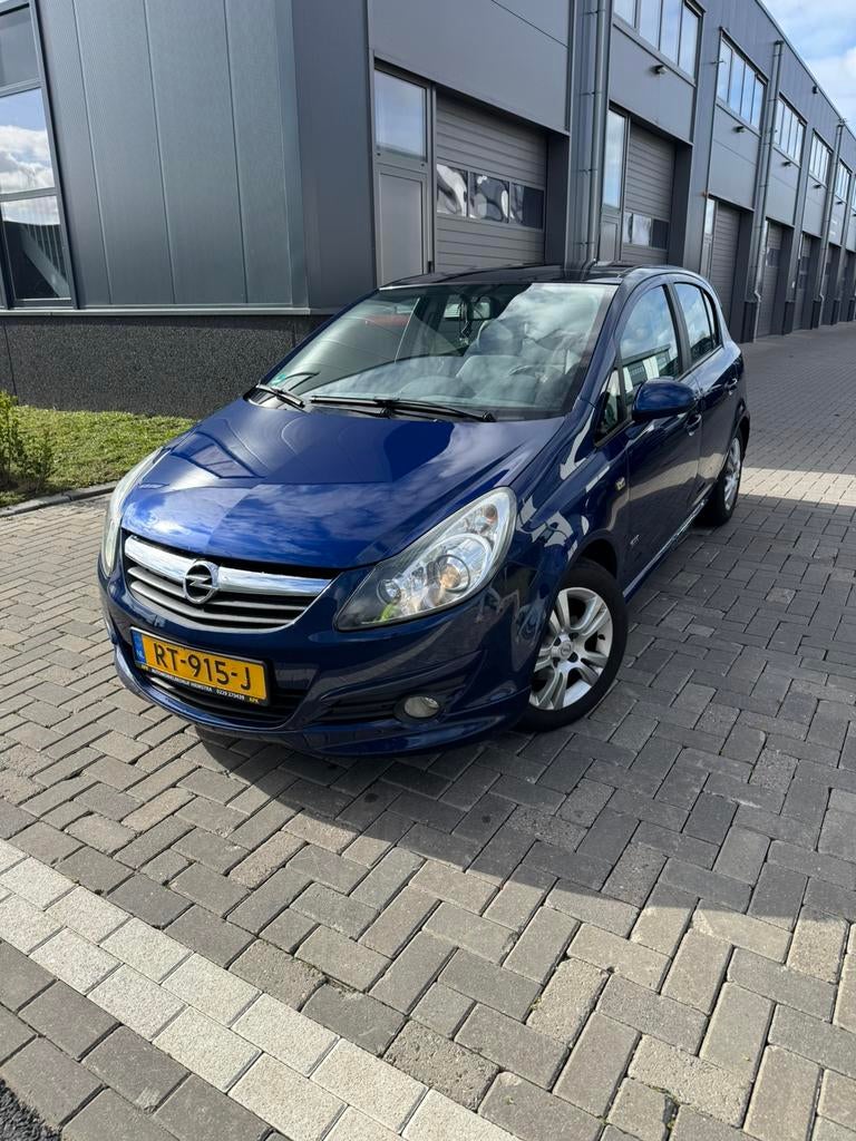 Opel Corsa 1.2 16V 5D 2009 Blauw, Voorwielaandrijving, 4 cilinders, Blauw, 49 €/maand