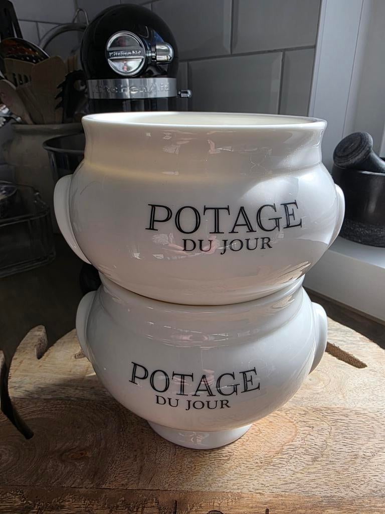 Twee soepkommen Riviera Maison, Huis en Inrichting, Keuken | Servies, Ophalen of Verzenden, Zo goed als nieuw, Kom(men), Overige stijlen