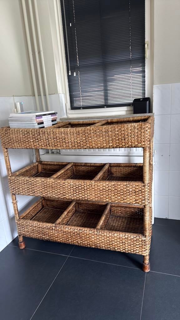 Birma rieten sidetable, 100 tot 150 cm, Ophalen of Verzenden, Zo goed als nieuw, 25 tot 50 cm