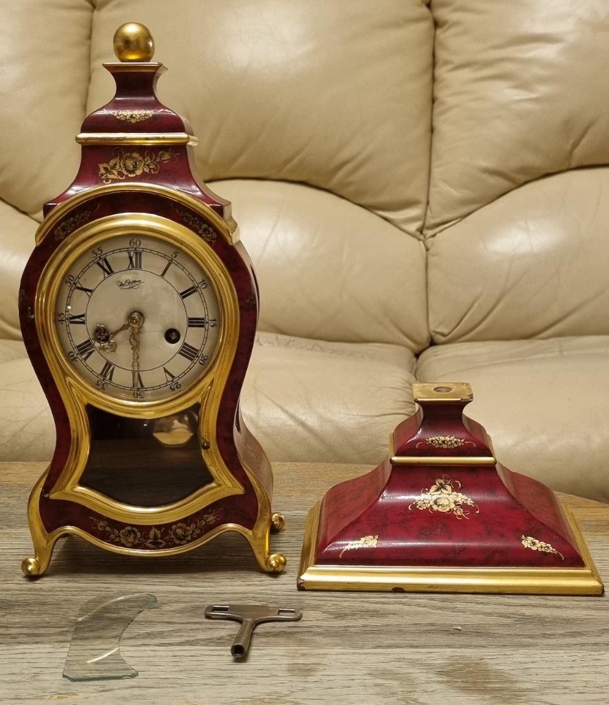 Du Chateau mechanische slinger console klok met bel., Antiek en Kunst, Antiek | Klokken, Ophalen of Verzenden