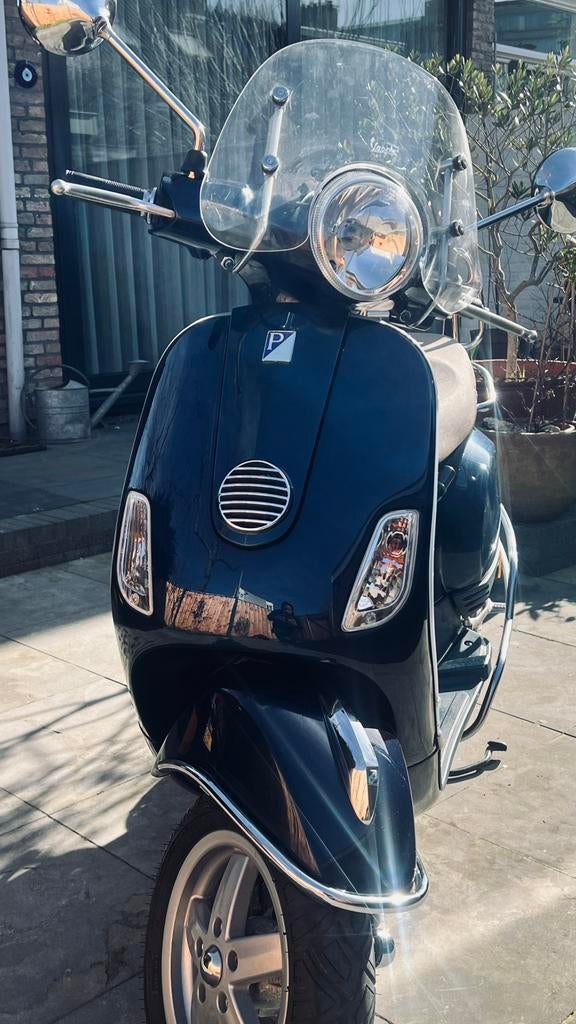 Te koop vespa lx 2013 4 takt snir (blauw plaat), O, Piaggio, Ophalen of Verzenden, Benzine