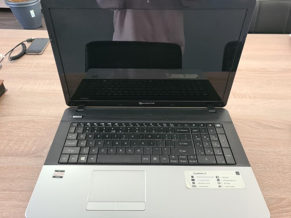 Laptop packard bell, Computers en Software, Windows Laptops, Ophalen, Gebruikt, 2 tot 3 Ghz, 17 inch of meer
