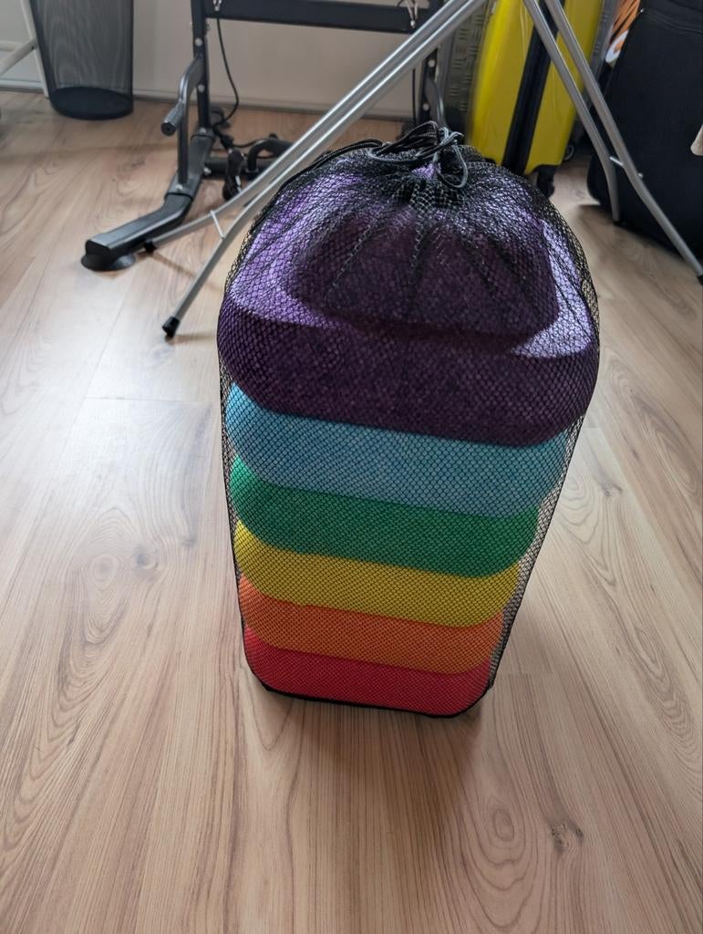 Stapelstenen regenboog set - Nieuwstaat, Kinderen en Baby's, Ophalen, Zo goed als nieuw, Bouwen