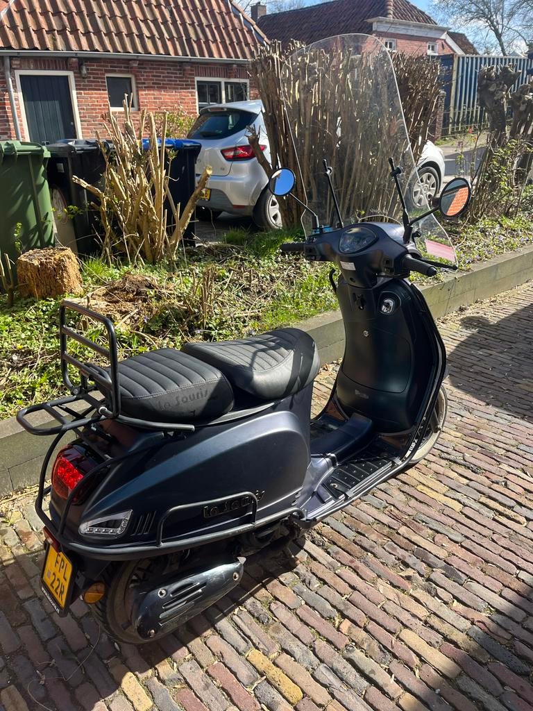 La Souris RS limited scooter | 2023, 5694km, geel kenteken, Fietsen en Brommers, Brommeronderdelen | Scooters, Ophalen of Verzenden