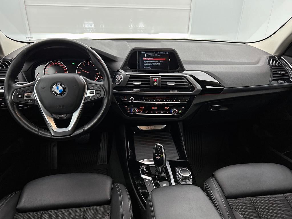 BMW X3 XDrive20i Launch Edition High Executive (Dealer Onder, Automaat, 1998 cc, Gebruikt, Leder en Stof