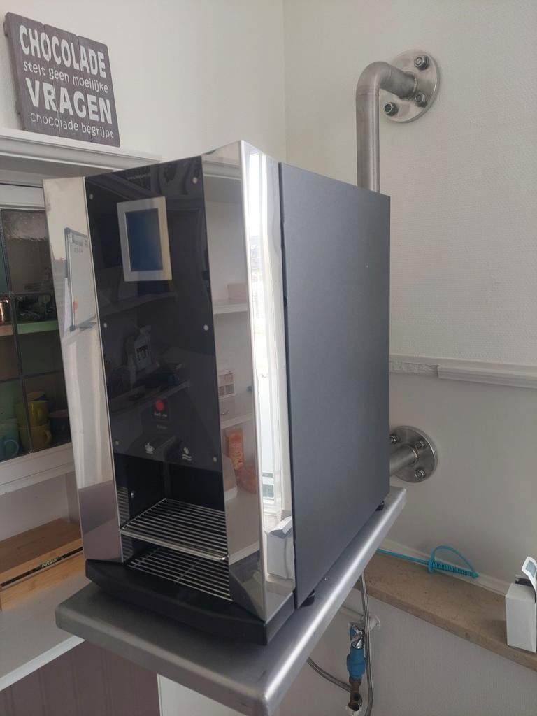 Koffiemachine, Witgoed en Apparatuur, Koffiezetapparaten, Ophalen, 10 kopjes of meer, Koffiemachine, Gemalen koffie