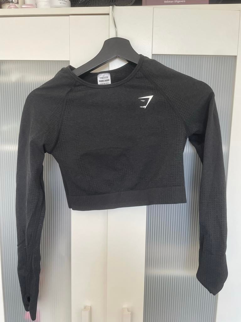 Gymshark crop top met lange mouwen, Maat 38/40 (M), Zwart, Ophalen of Verzenden, Fitness of Aerobics