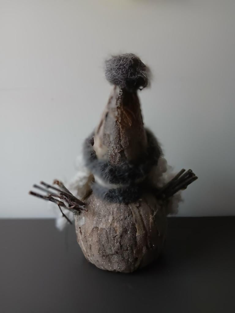 Decoratieve kerst gnome vrouw van hout en textiel, Diversen, Kerst, Ophalen of Verzenden, Gebruikt