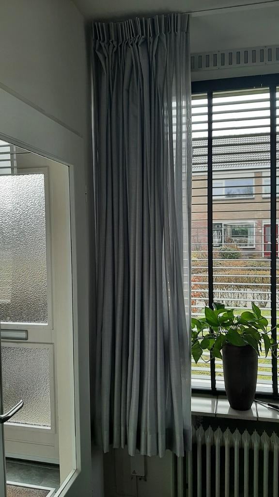 Inbetween gordijnen grijs, Huis en Inrichting, Ophalen, Grijs, 200 cm of meer, 200 cm of meer