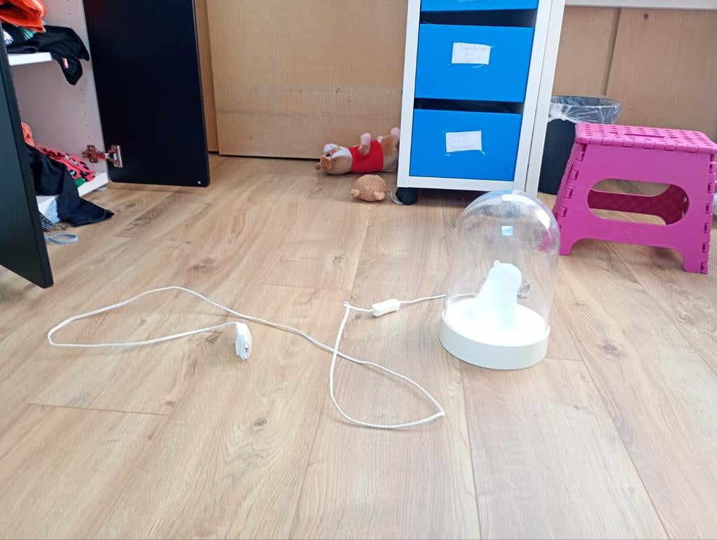 IKEA nachtlampje beertje in stolp met stekker, Huis en Inrichting, Lampen | Tafellampen, Modern, Speels,kinderkamer, Nieuw, Ophalen of Verzenden
