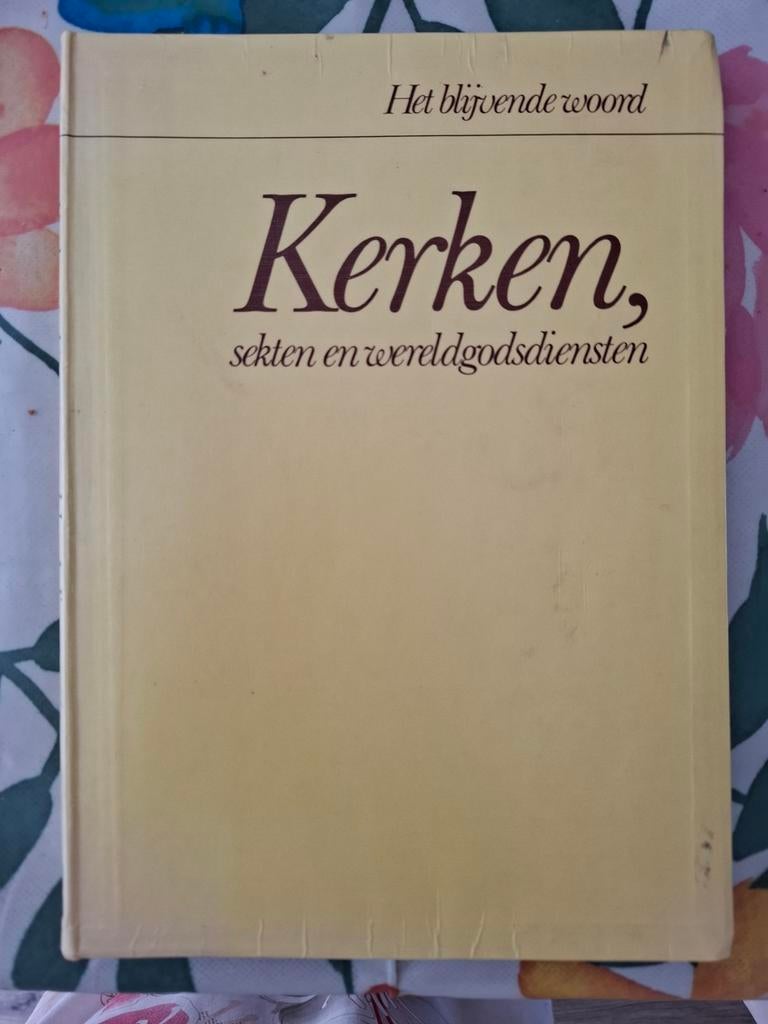 Kerken, sekten en wereldgodsdiensten, Ophalen of Verzenden, Gelezen, H.G. Leertouwer