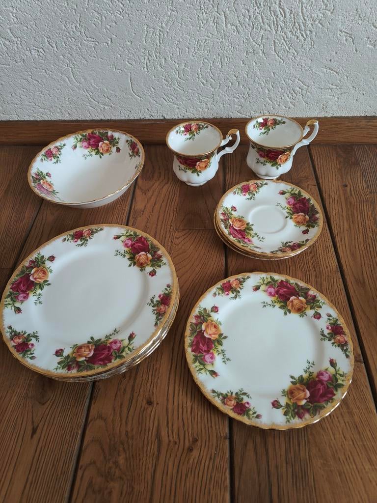 Royal Albert, Old Country Roses servies set Borden en kopjes, Ophalen of Verzenden
