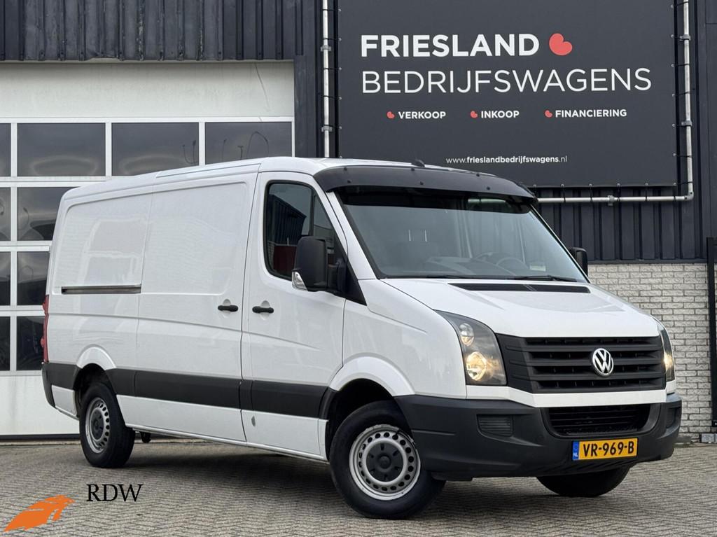 Volkswagen Crafter 28 2.0 TDI BM Trekhaak/Cruise/Radio-CD/3-, Voorwielaandrijving, Euro 5, Stof, Zwart