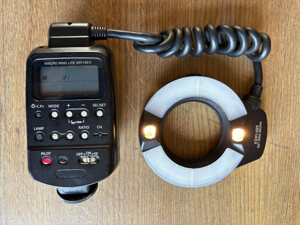 Canon Flitser ringflitser Macro Ring Lite MR 14EX, Audio, Tv en Foto, Fotografie | Flitsers, Ophalen of Verzenden, Gebruikt, Canon