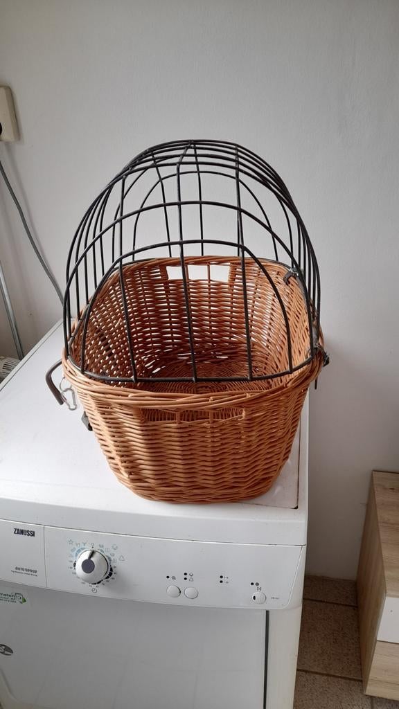 Fietsmand voor kat of hond, Ophalen of Verzenden, Riet