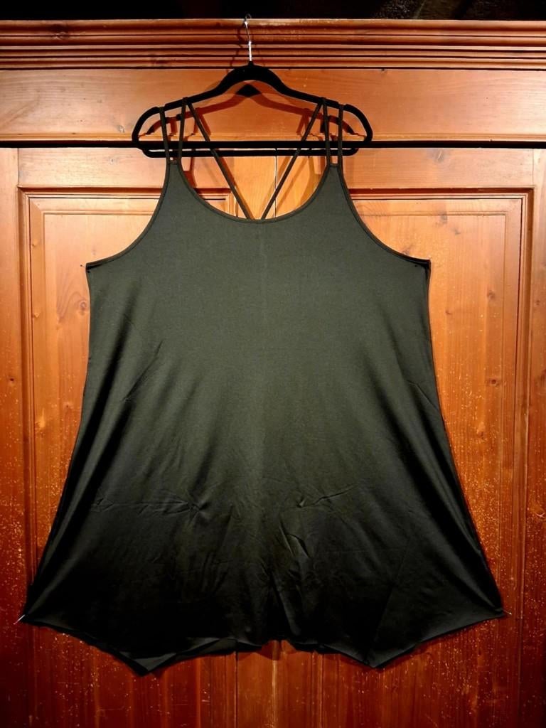 zwart jukje met bandjes 48/50, Ophalen of Verzenden, Nieuw, Zwart, Jurk