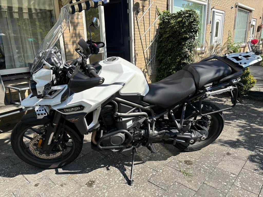 Triumph Tiger 1200 XRT (2017)- Avontuurlijke Toermotor