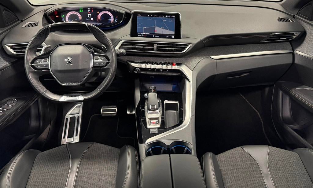 Peugeot 3008 1.6 PureTech GT Line*181PK*Panodak*Camera*Navi*, Gebruikt, Zwart, 4 cilinders, 181 pk