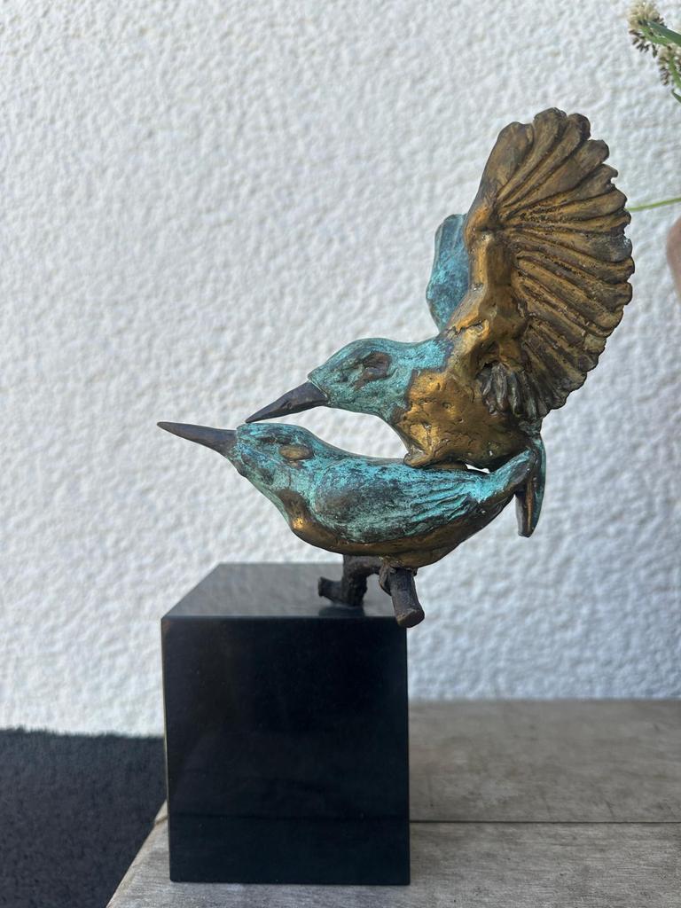 Bronzen beeld twee ijsvogels op tak - marmeren sokkel, Antiek en Kunst, Antiek | Koper en Brons, Ophalen of Verzenden, Brons