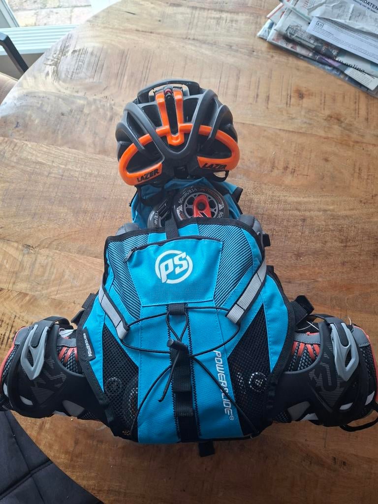 Skeelers K2 VO2 90 Boa M met complete beschermset en rugzak, K2, Heren, Ophalen of Verzenden, Zo goed als nieuw