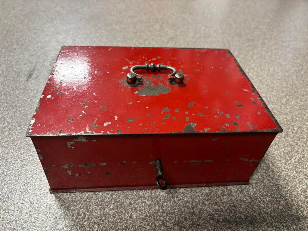 Geldkist van Beaumont, Antiek en Kunst, Ophalen of Verzenden