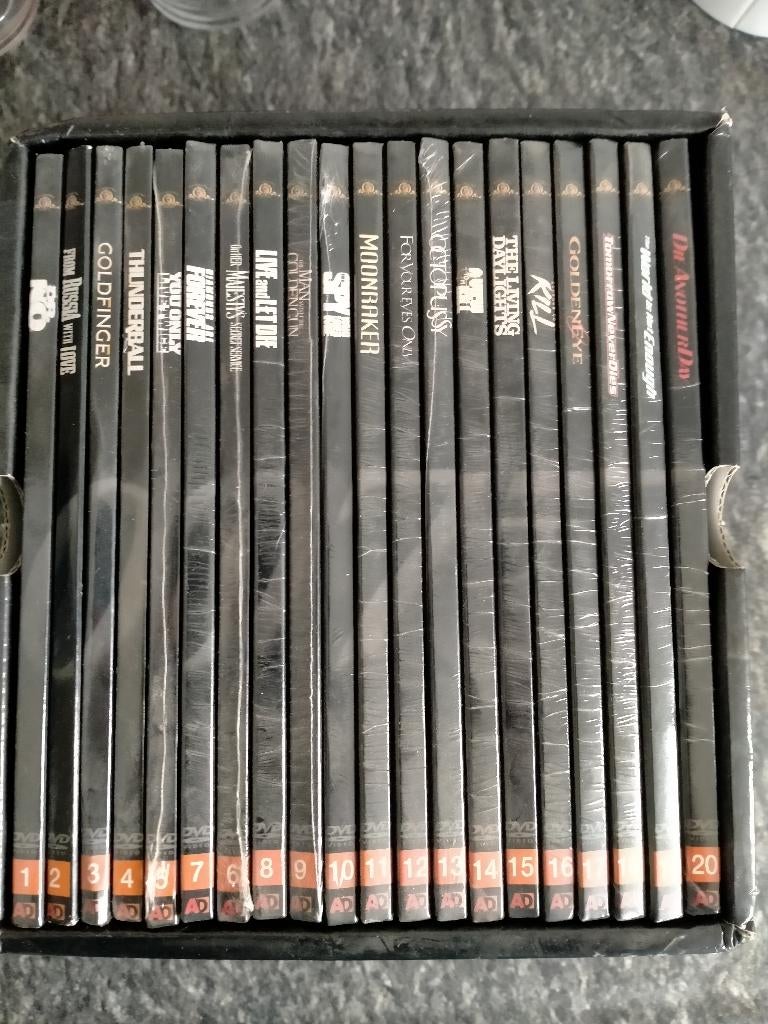 james bond dvd box, Cd's en Dvd's, Vanaf 12 jaar, Ophalen, Zo goed als nieuw, Boxset