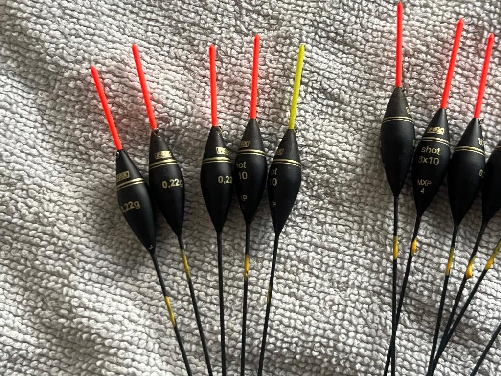 adv 323 / NIEUW set 11 dobbers FOX, Watersport en Boten, Hengelsport | Witvissen, Ophalen of Verzenden, Nieuw, Dobber of Lood