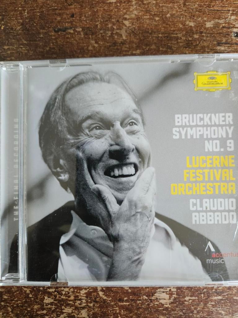Bruckner Symfonie 9 - Lucerne Festival Orchestra - Abbado, Cd's en Dvd's, Cd's | Klassiek, Ophalen of Verzenden, Romantiek, Zo goed als nieuw