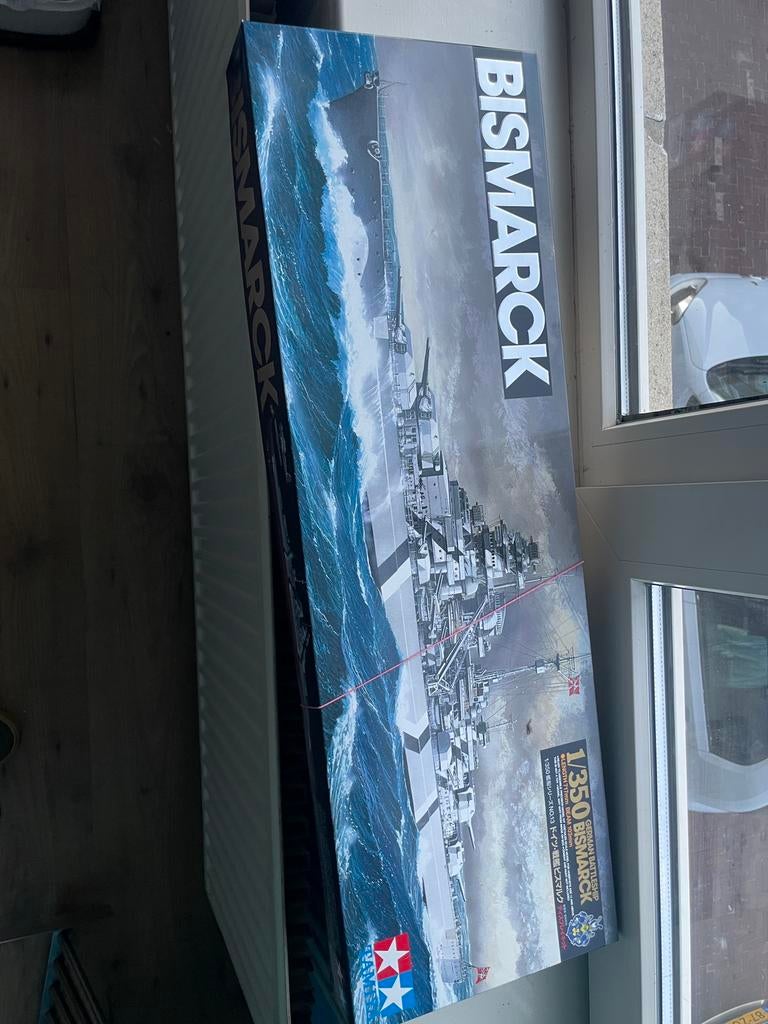 Tamiya Bismarck 1/350 german battleship bouwmodel, Hobby en Vrije tijd, Modelbouw | Boten en Schepen, Ophalen of Verzenden, Zo goed als nieuw
