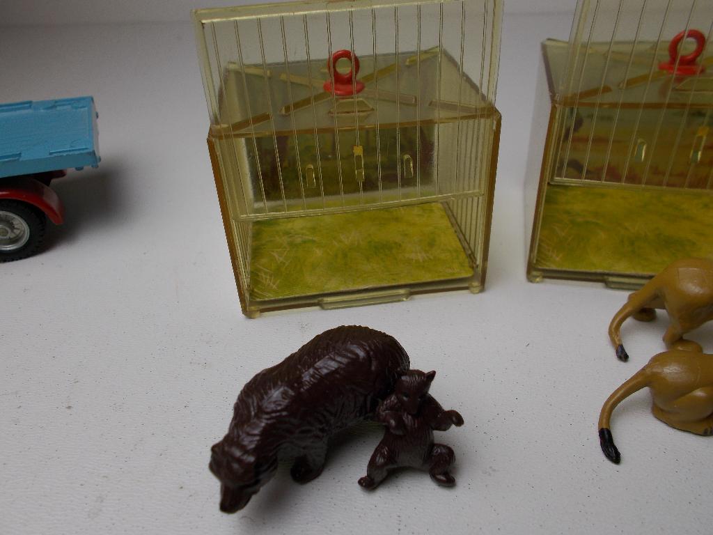 1968 Corgi MajorToys 1139 CHIPPERFIELDS CIRCUS MENAGERIE (B), Ophalen of Verzenden, Zo goed als nieuw, Bus of Vrachtwagen, Corgi