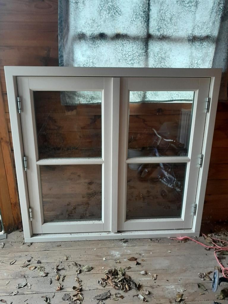 Stolpraamkozijn met HR++ glas, Ophalen of Verzenden, Hout, 75 tot 150 cm, Raamkozijn