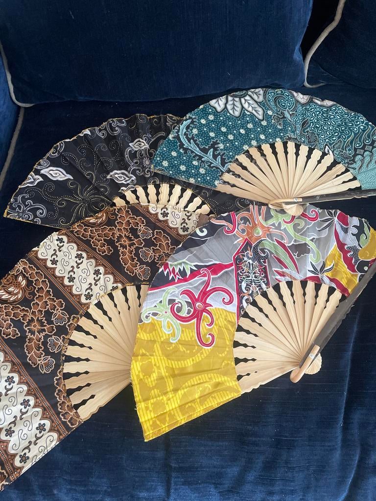 Handgemaakte Balinese waaiers - 25 cm lang, 47 cm uitgevouwe, Ophalen of Verzenden, Nieuw