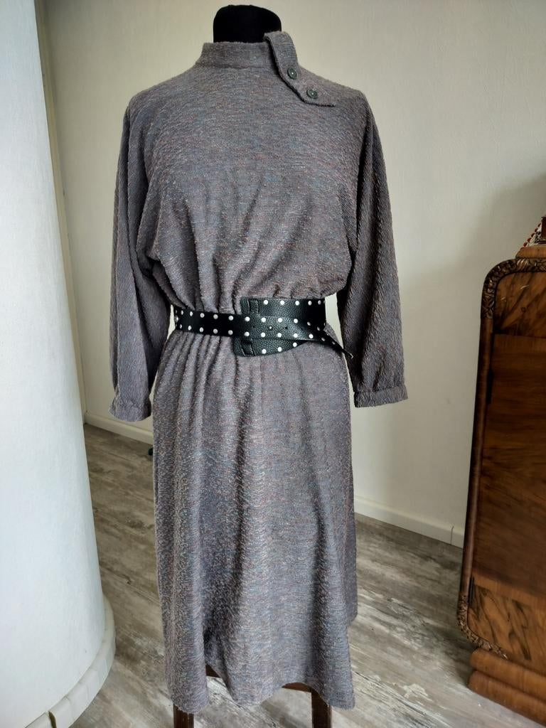 Vintage jurk, Kleding | Dames, Jurken, Zo goed als nieuw, Maat 38/40 (M), Grijs, Onder de knie, Ophalen of Verzenden