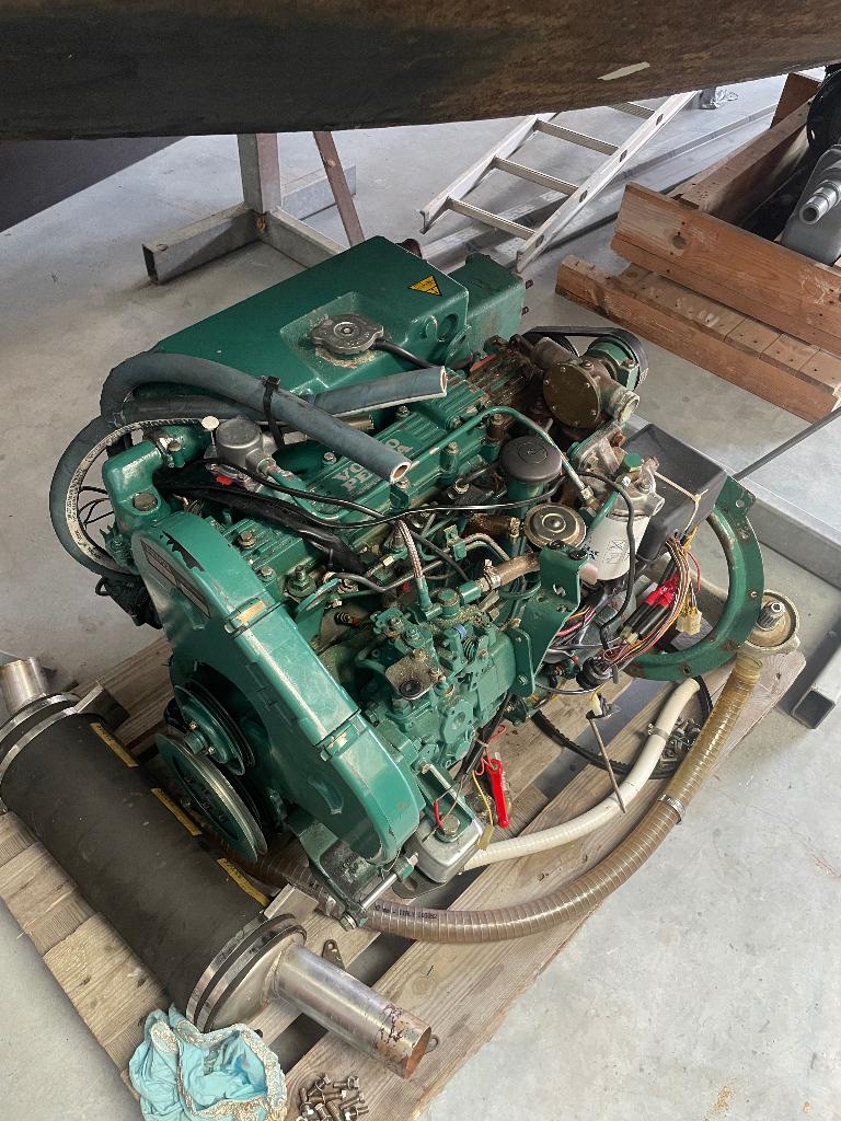 Volvo Penta md22 met saildrive 120SE, Ophalen, Gebruikt, Motor en Techniek, Zeilboot