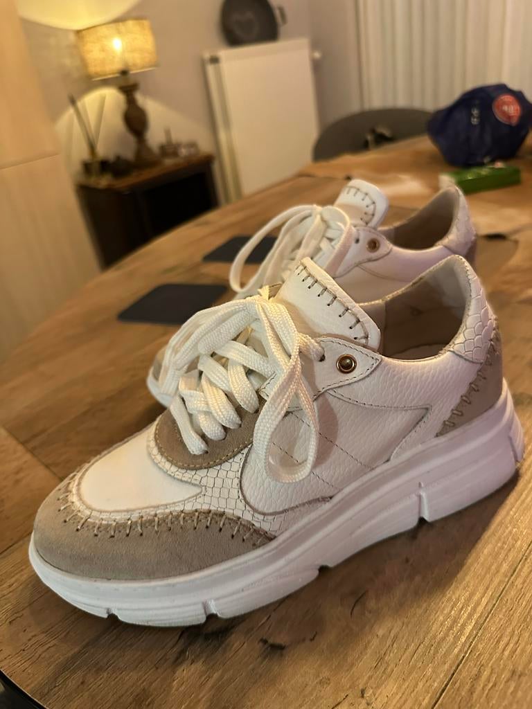 Manfield leren schoenen, maat 39, zo goed als nieuw, Kleding | Dames, Schoenen, Schoenen met lage hakken, Wit, Ophalen of Verzenden