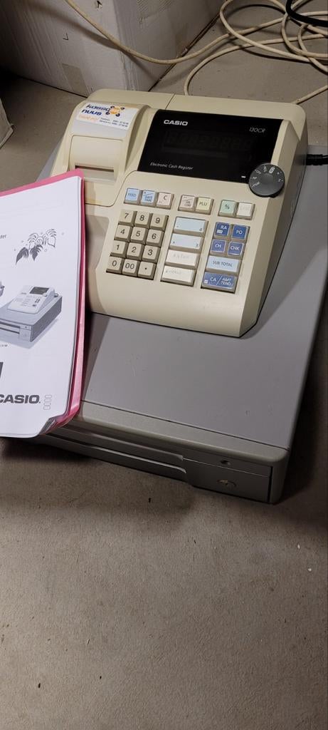 Schuuropruiming! Casio kassa 130CR met 5 rollen, Verzamelen, Elektronische Apparatuur, Ophalen