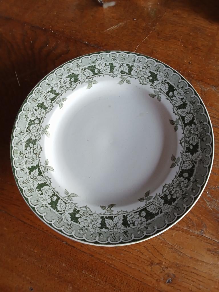 te koop gaaf gebakschaaltje op voetje St Amand serie MURIER, Antiek en Kunst, Ophalen