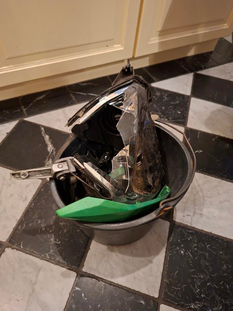 Kawasaki Z300 onderdelen / schademotor (project), Ophalen of Verzenden